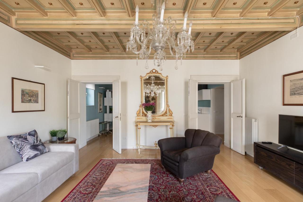 Iflat Amazing Apartment With Terrace In Monti โรม ภายนอก รูปภาพ